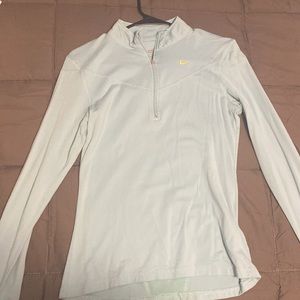 Women’s Nike Pullover Size Small